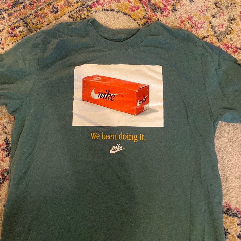NENS NIKE TSHIRT